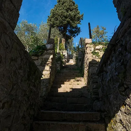 Vila Casa Rufo Ligurian With Infinity Pool